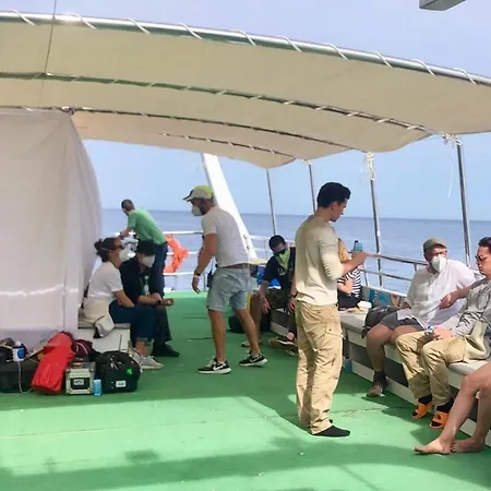 Mundo Marino Botel Denia